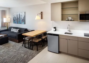 SpringHill Suites by Marriott New York JFK Airport/Jamaica hotel thumbnail 8