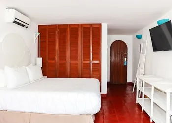 Hotel Marina Resort & Beach Club hotel thumbnail 7