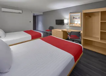 City Express by Marriott Torreón hotel thumbnail 4