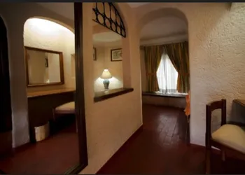 Hotel Villas Arqueológicas Cholula hotel thumbnail 3