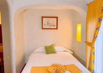 Hotel Villas Arqueológicas Cholula hotel thumbnail 5