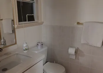 Com House hotel thumbnail 8