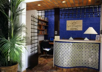 Los Milagros Hotel hotel thumbnail 2