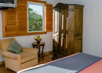 Los Milagros Hotel hotel thumbnail 5