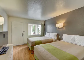 Studio 6 Midwest City, OK - Oklahoma City hotel thumbnail 5