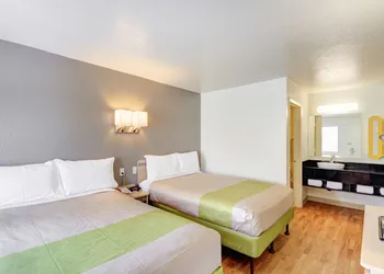 Studio 6 Midwest City, OK - Oklahoma City hotel thumbnail 8