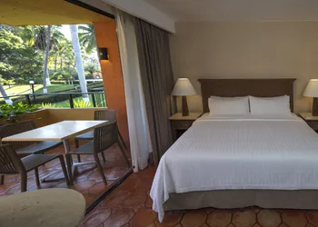 Holiday Inn Resort Ixtapa All-Inclusive by IHG hotel thumbnail 4