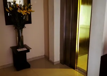 Hotel Madrid Tuxtla hotel thumbnail 4