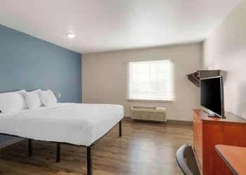 Studio 6 Extended Stay Birmingham Pelham AL hotel thumbnail 7