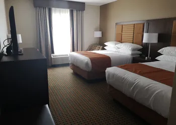 Best Western Plus Hinton Inn & Suites hotel thumbnail 6