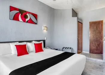Hotel Guadalajara Express hotel thumbnail 6