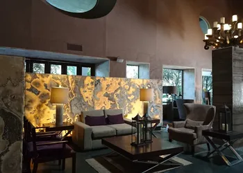 Hotel Gobernador hotel thumbnail 3
