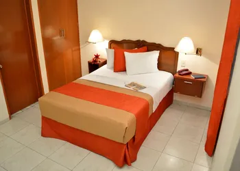 Hotel Elizabeth Central hotel thumbnail 3