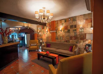 Hotel Del Carmen en el centro de Tuxtla Gutiérrez hotel thumbnail 4