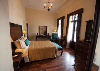 Hotel Morales Historical & Colonial Downtown Core hotel thumbnail 7