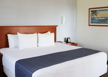 Araiza Palmira Hotel hotel thumbnail 3