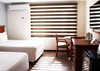 Araiza Palmira Hotel hotel thumbnail 6