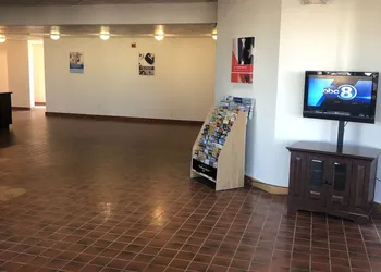 Motel 6 Lincoln, NE - Airport hotel thumbnail 3