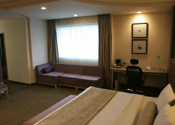 Crowne Plaza Toluca Lancaster by IHG hotel thumbnail 4