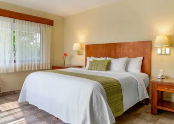 Comfort Inn Cordoba hotel thumbnail 7