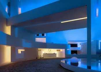 Encanto Acapulco hotel thumbnail 6
