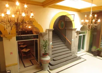 Hotel La Alhondiga hotel thumbnail 2