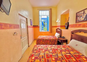 Hotel La Alhondiga hotel thumbnail 8