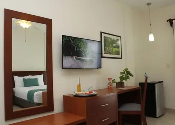 Hotel Meson de la Luna hotel thumbnail 3