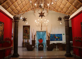 Zar Colima hotel thumbnail 3