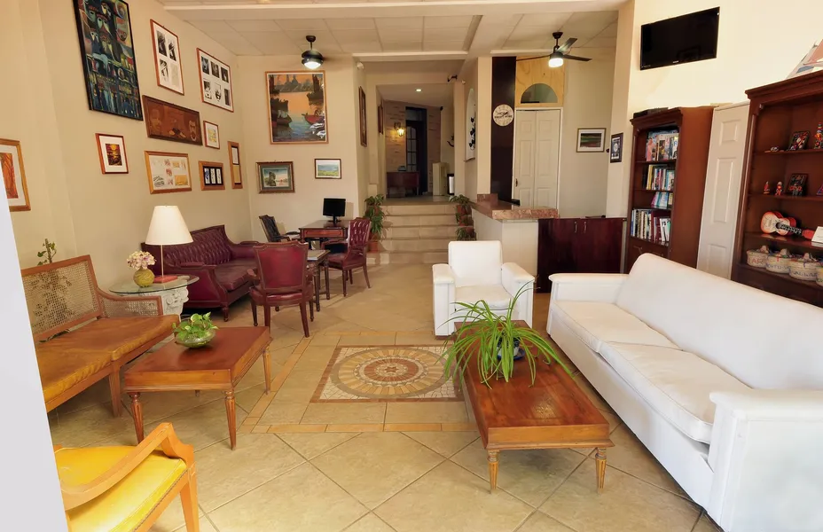 Marina Banderas Suites hotel detail image 2