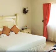 Marina Banderas Suites hotel detail image 7