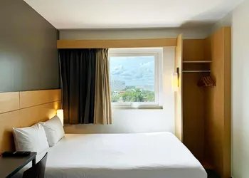 ibis Merida hotel thumbnail 3