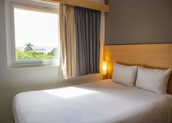 ibis Merida hotel thumbnail 6