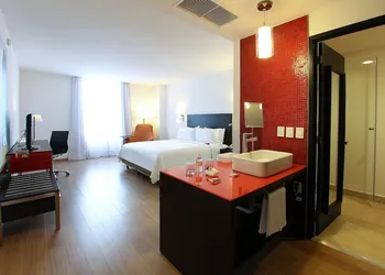 Fiesta Inn Express Naucalpan hotel thumbnail 6