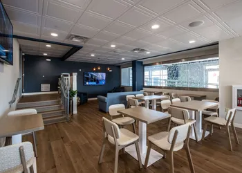 The Harborview on Lake Michigan, Ascend Hotel Collection hotel thumbnail 4