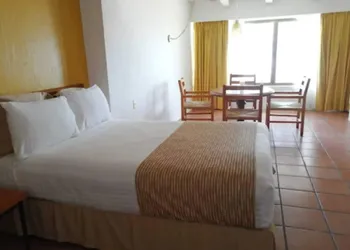 Hotel Real de Chapala hotel thumbnail 8