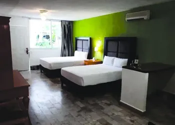Hotel Green 16 hotel thumbnail 5