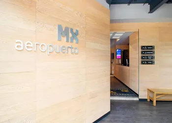 Hotel MX aeropuerto CDMX, Trademark Collection by Wyndham hotel thumbnail 5