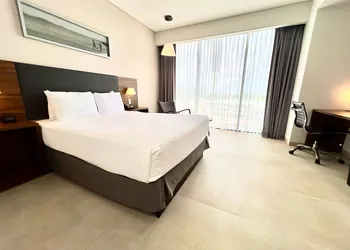 Fiesta Inn Express Cancún Cumbres hotel thumbnail 6