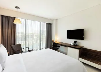 Fiesta Inn Express Cancún Cumbres hotel thumbnail 8