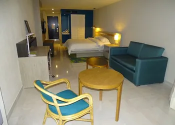 DoubleTree by Hilton Hotel Veracruz hotel thumbnail 8