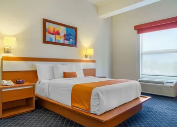Sleep Inn Monclova hotel thumbnail 8