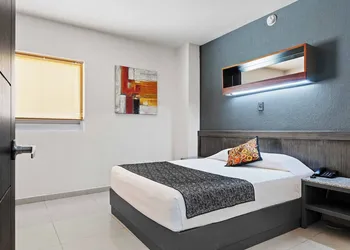 Homesuites Zaragoza hotel thumbnail 2