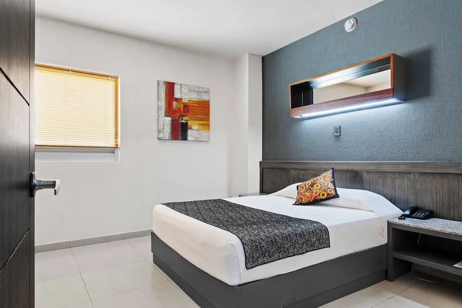 Homesuites Zaragoza hotel detail image 2