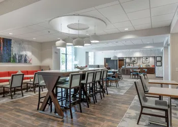 Hampton Inn Camden hotel thumbnail 4