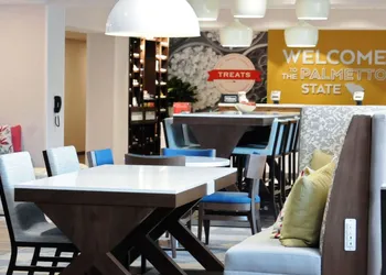 Hampton Inn Camden hotel thumbnail 6