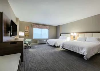 Hampton Inn & Suites Charlottetown hotel thumbnail 5