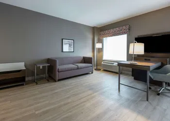 Hampton Inn & Suites Charlottetown hotel thumbnail 7