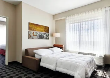 TownePlace Suites by Marriott St. Louis O'Fallon hotel thumbnail 8