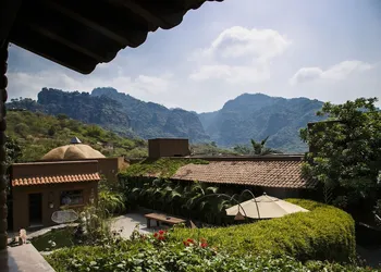 Hostal de la Luz hotel thumbnail 2